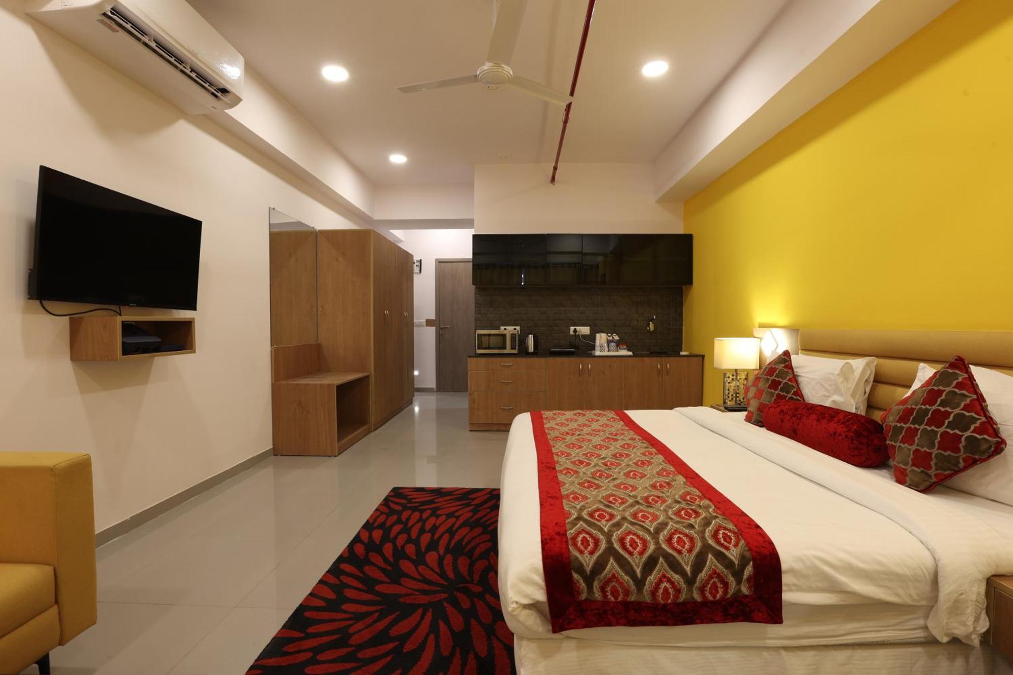 Hotel Downtown Gandhinagar Ngoại thất bức ảnh