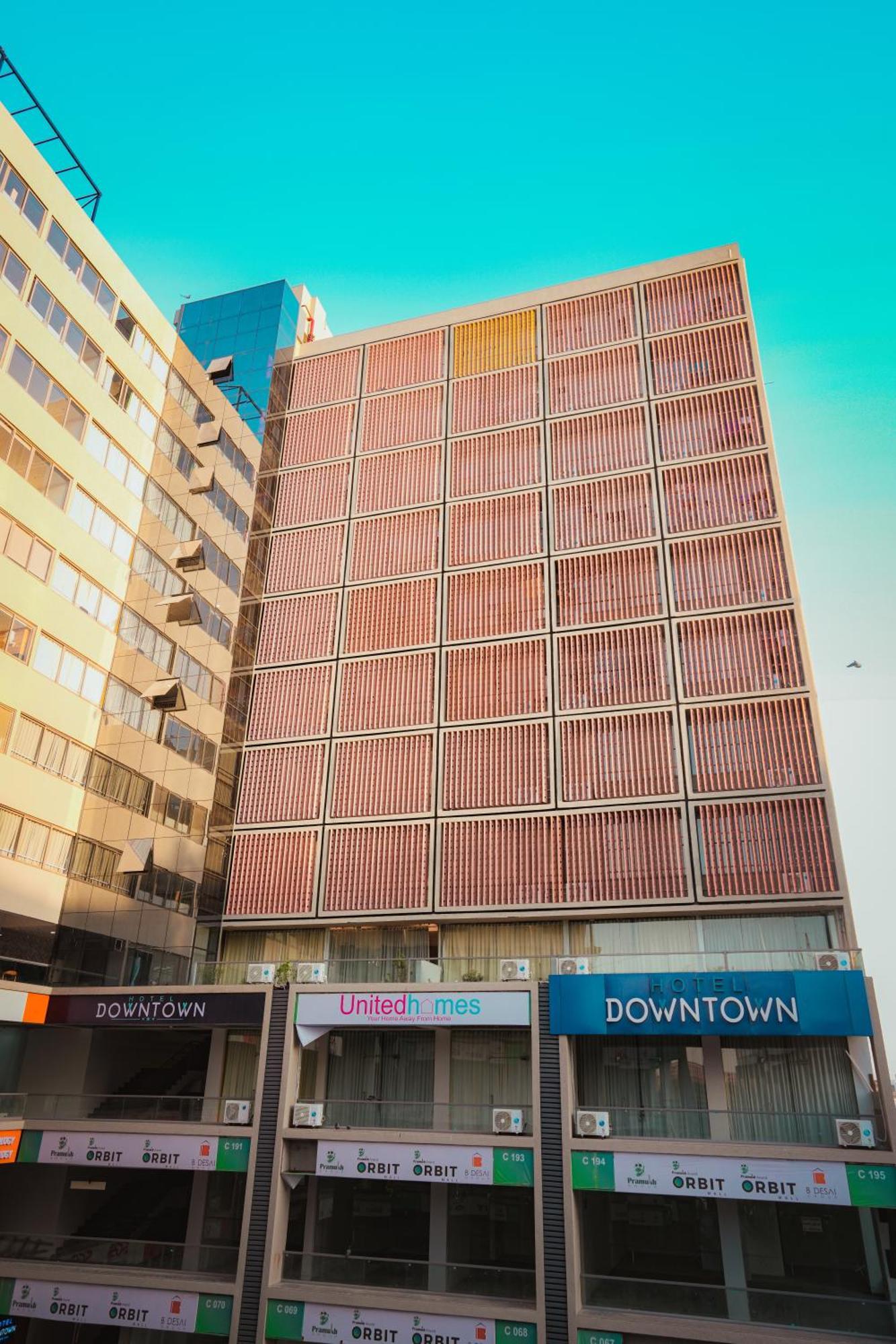 Hotel Downtown Gandhinagar Ngoại thất bức ảnh